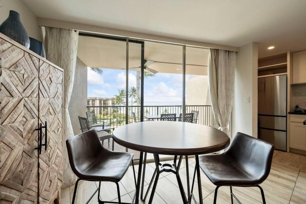Апартаменты Hale Ono Loa 403- Top Floor, Ocean View, & Complete Modern Remodel Кахана Экстерьер фото