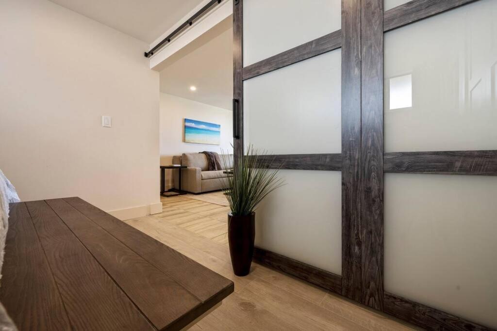 Апартаменты Hale Ono Loa 403- Top Floor, Ocean View, & Complete Modern Remodel Кахана Экстерьер фото
