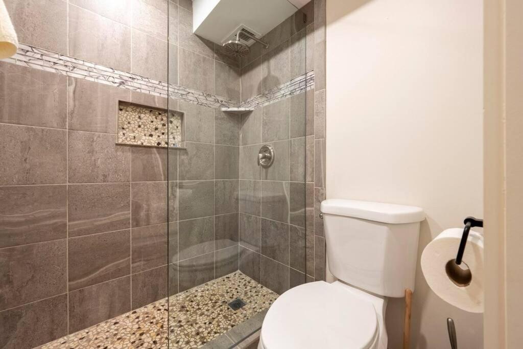 Апартаменты Hale Ono Loa 403- Top Floor, Ocean View, & Complete Modern Remodel Кахана Экстерьер фото